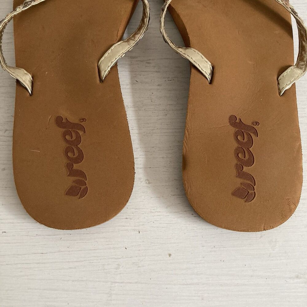 Reef Just Passing Through TWISTED STARS Tan/Champagne Sandals Size 9 Flip Flops - Picture 8 of 9